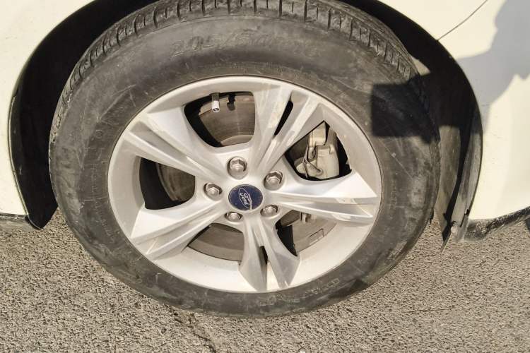 Used Ford Focus 2017 Sedan 1.6L Automatic Comfort Plus SmartDrive Edition