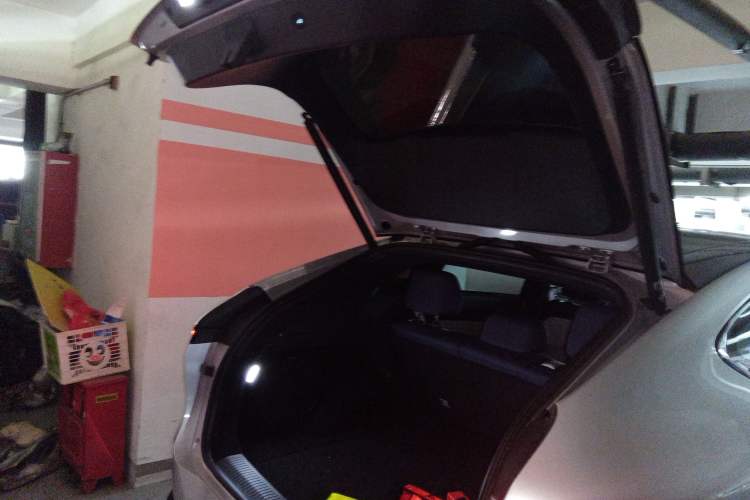 Used XPeng G6 2023 580 Long-Range Pro