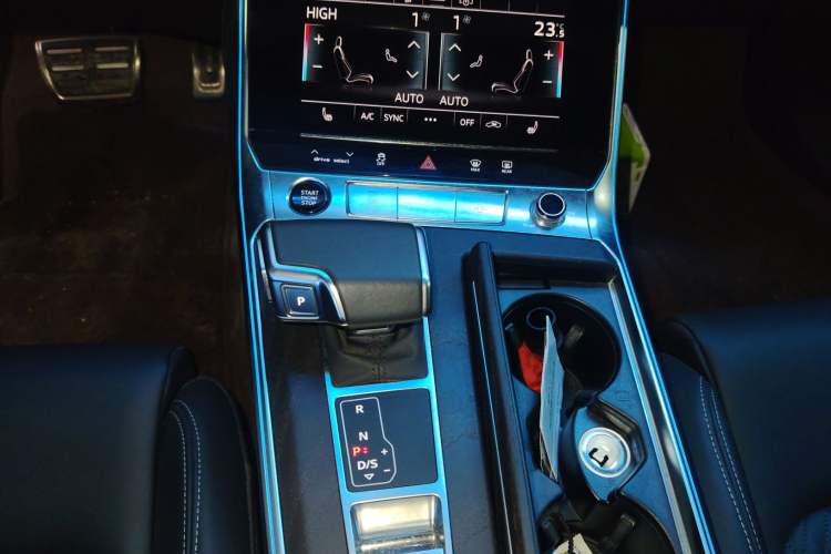 Used Audi A6L 2025 45 TFSI quattro Prestige Dynamic Edition
