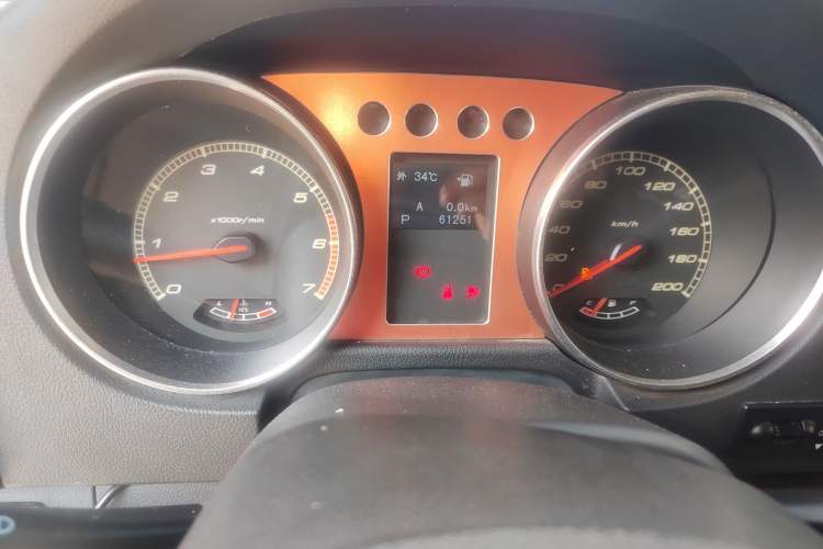 Used BAIC Off-Road BJ40 2016 40L 2.3T Automatic Two-Wheel Drive Prestige Edition