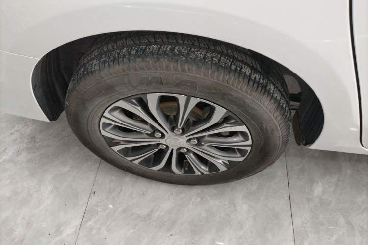 Used Buick GL8 2021 Land Cruiser Executive Class 652T Comfort Model
