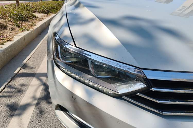 Used Volkswagen Magotan 2019 330TSI DSG Luxury Version China VI Standard