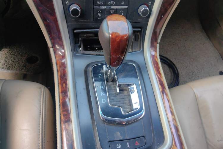 Used Cadillac SLS Seville 2011 2.0T Luxury Edition