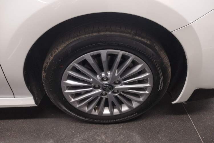 Used Toyota Camry 2024 Dual-Motor 2.0 HG Premium Edition Right Front Wheel Hub