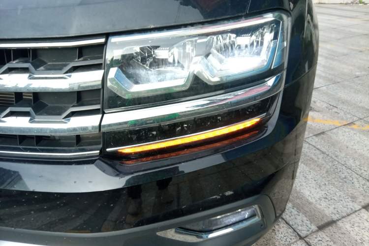 Used Volkswagen Teramont 2020 Revised Version 530 V6 Four-Wheel Drive Luxury Edition