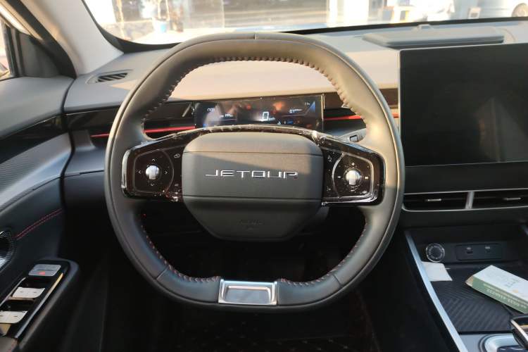 Used JETOUR Dashing 2024 1.5T DCT Starlight Shine Pro Edition
