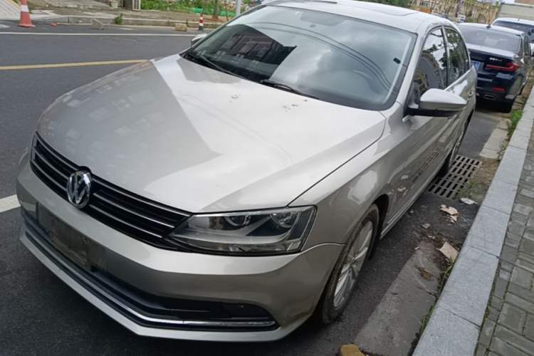 Used Volkswagen Sagitar 2015 1.6L Automatic Comfort Model