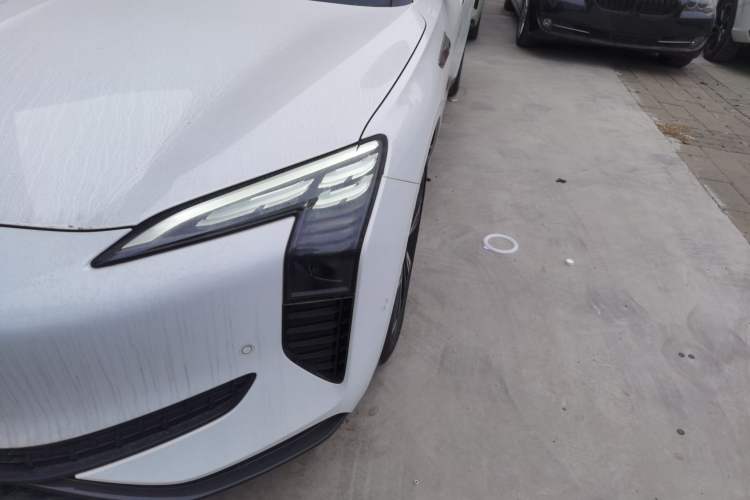 Used Hongqi EH7 2024 640 Pro+ All-Wheel Drive