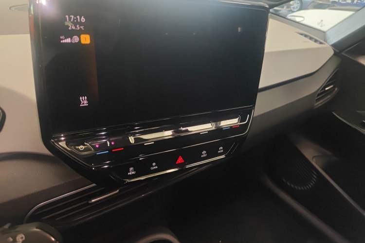 Used Volkswagen ID.3 2023 Upgraded Model Pure Intelligent Enjoyment Version Audio And AC Panel