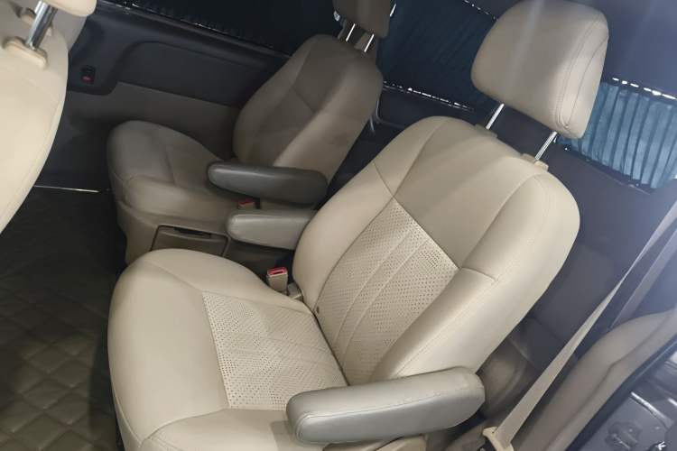 Used Buick GL8 2014 2.4L Classic Edition