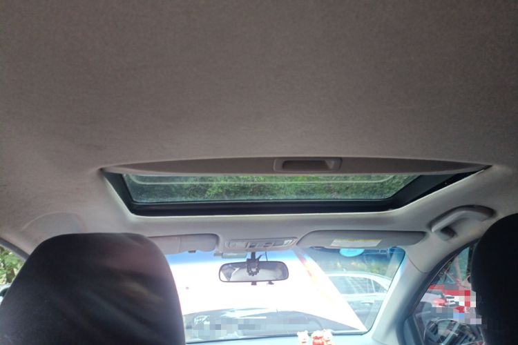 Used Honda Crider 2013 1.8L automatic luxury edition
