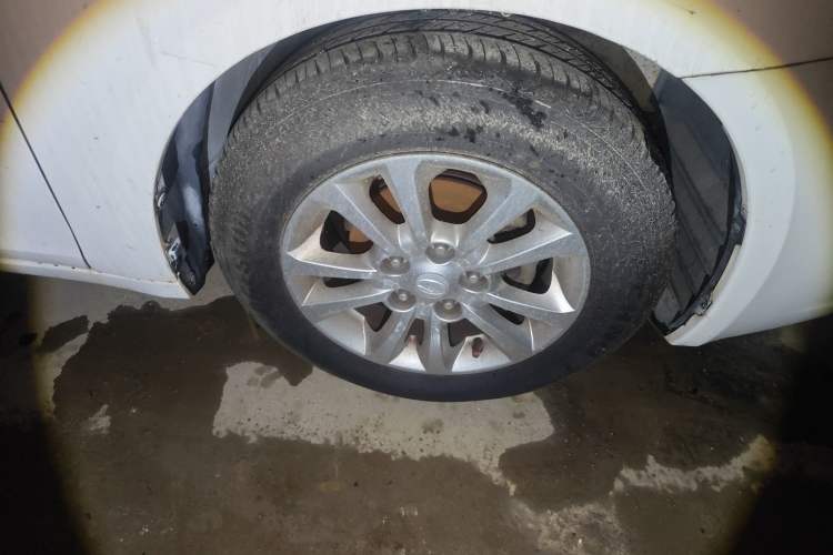 Used Soueast V5 Lingzhi 2012 1.5L Manual Standard Edition