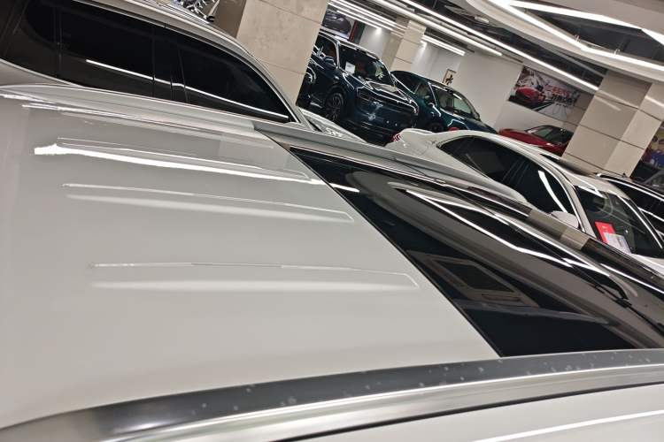 Used Mercedes-Benz GLC 2020 Facelift GLC 300 L 4MATIC Dynamic Edition
