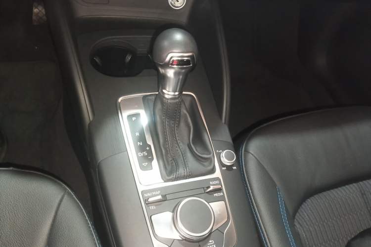 Used Audi A3 2019 Limousine 35 TFSI Fashion Edition China V standard
