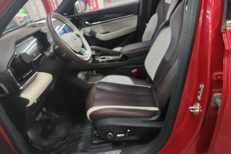 Used Geely Auto Monjaro L 2021 2.0TD DCT EVO Two-Wheel-Drive Flagship Version
