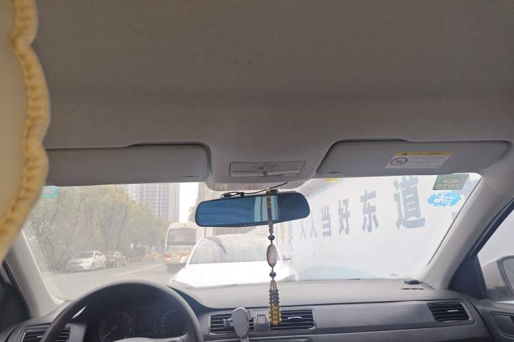 Used Volkswagen Santana 2016 1.6L Manual Fashion Edition