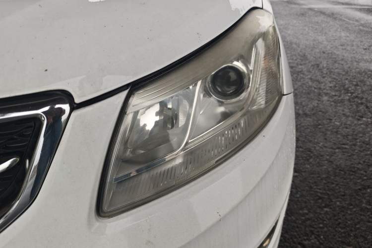 Used Chery E3 2013 1.5L Manual Fashion Model
