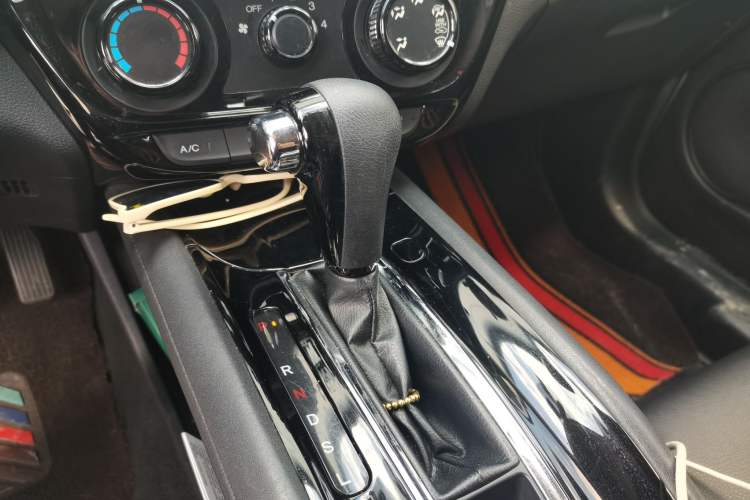 Used Honda Vezel 2019 220 TURBO CVT Elite Version China V Emission Standard