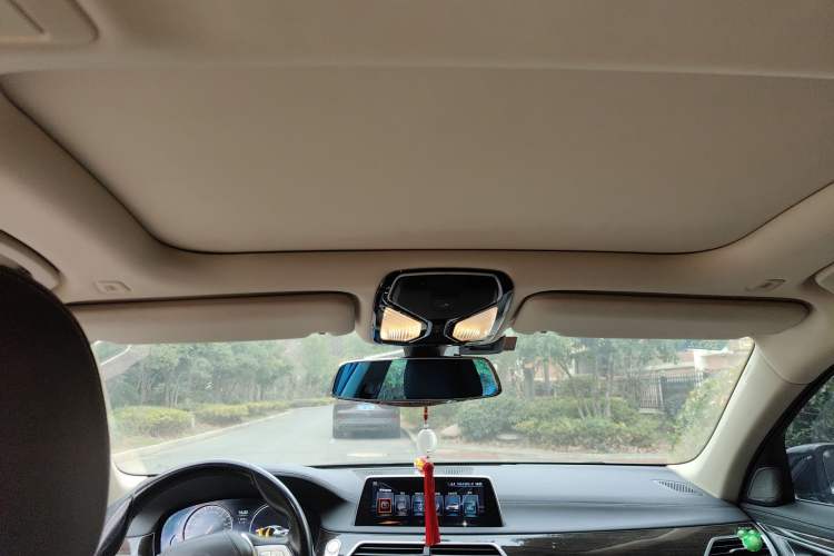 Used BMW 7 Series 2016 730Li Leading Model
