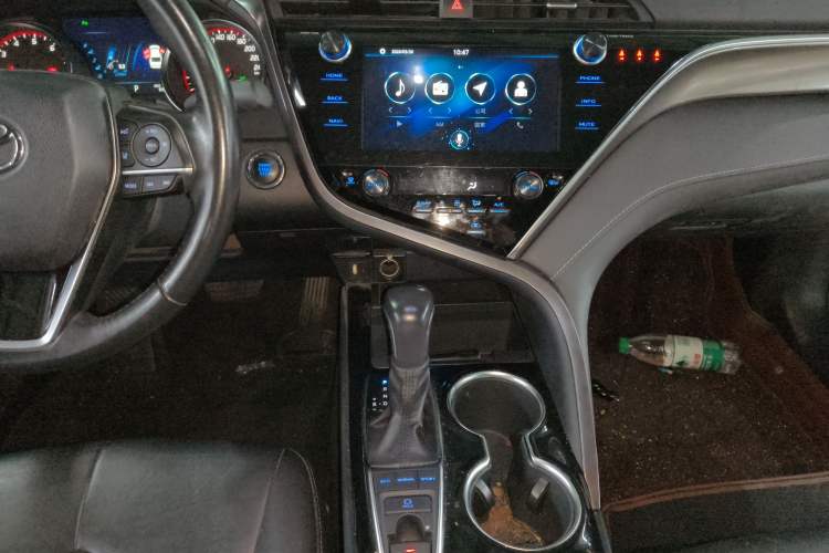 Used Toyota Camry 2019 2.5S FENGSHANG Version China VI Standard Audio And AC Panel