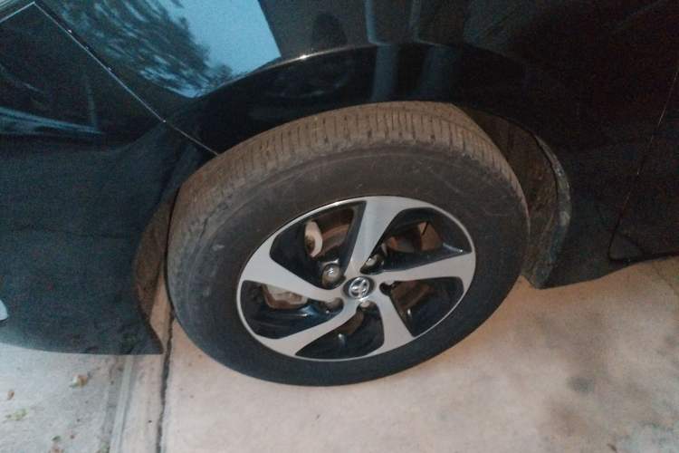 Used Toyota Levin 2017 Revised 185T CVT Elite Edition China V Standard Left Front Wheel Hub