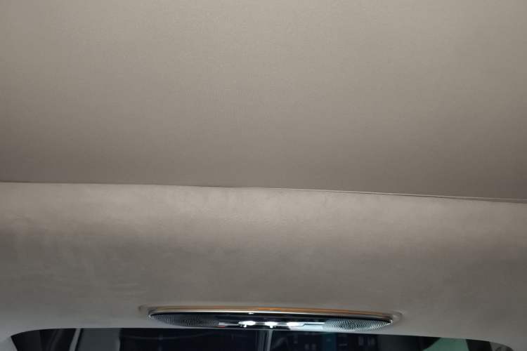 Used IM LS7 2023 100kWh Lux Rear-Drive Version