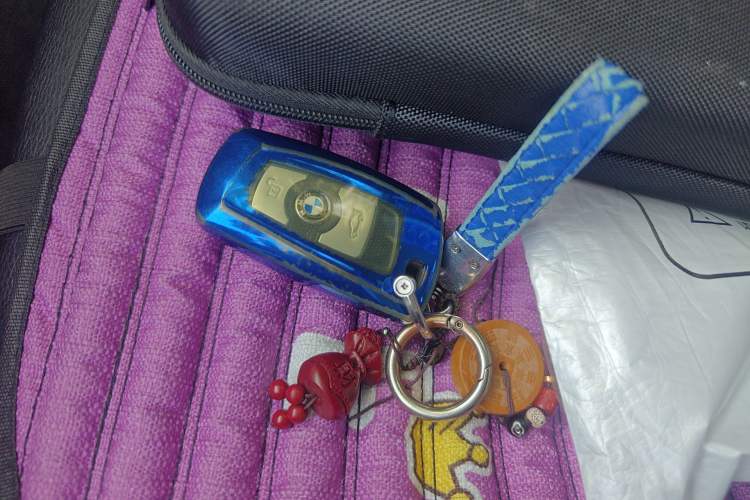 Used BMW 3 Series GT 2013 320i Sport Design Package Vehicle Key