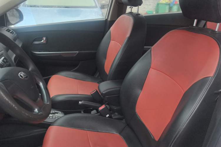 Used Kia K2 2015 Sedan 1.4L Automatic GLS
