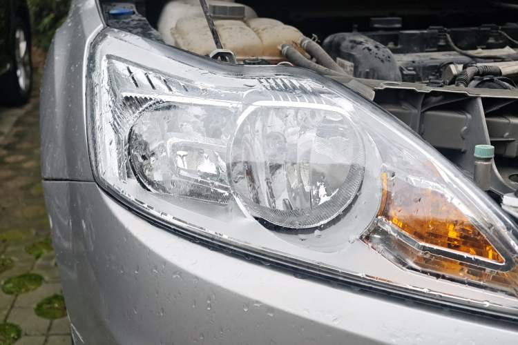 Used Ford Focus 2013 Sedan Classic 1.8L Manual Fashion Edition