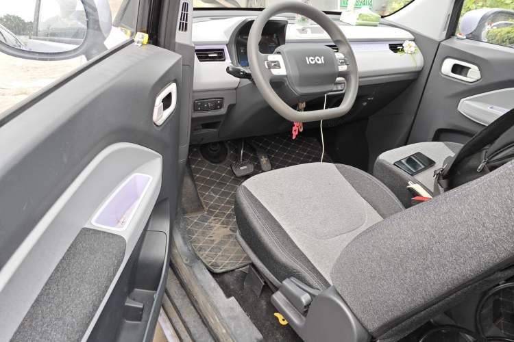 Used Chery QQ Ice Cream 2022 170km Sundae Phosphate Lithium-Ion
