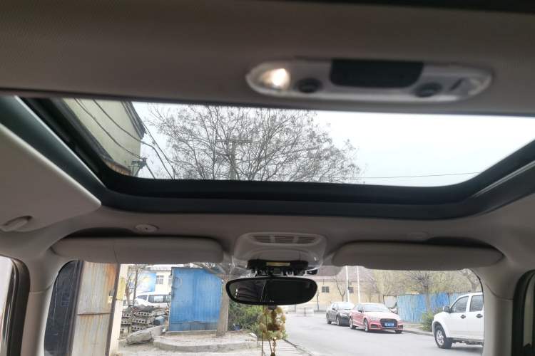 Used MINI 2015 1.5T COOPER Fun Five-Door Edition
