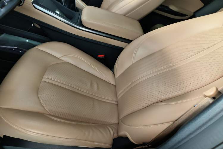 Used Nio ES6 2020 420 km Sport Edition
