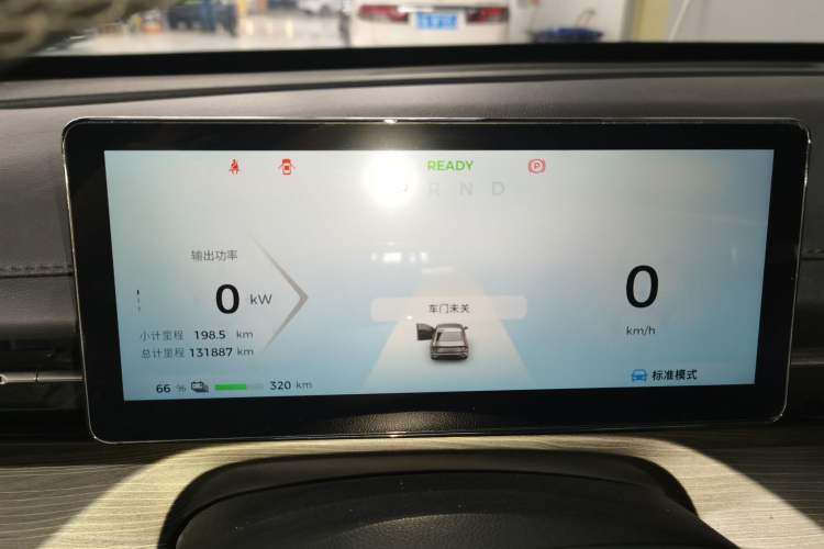 Used Wuling Xingguang 2024 Co-Creation Edition 510 Advanced Model
