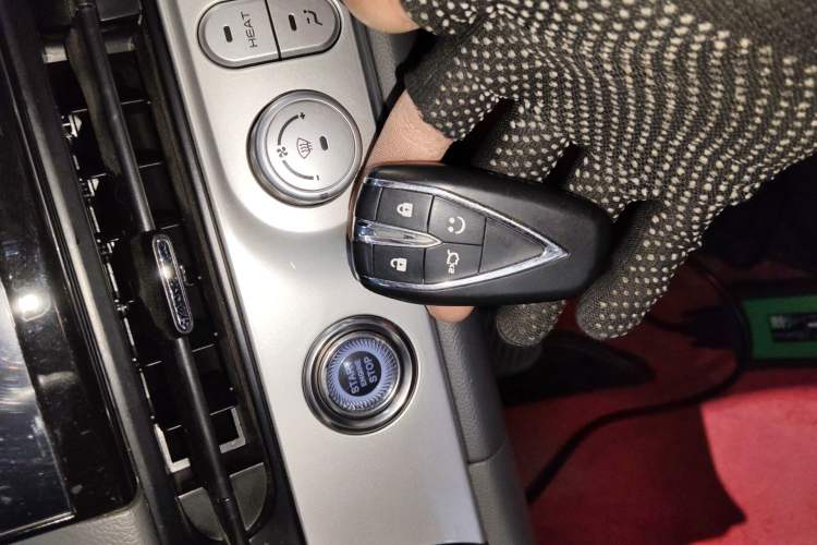 Used CHANGAN NEVO Lumin 2022 210km Sweet Edition Interior 1