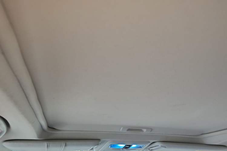 Used Subaru Forester 2015 2.5i Luxury Enjoyment Edition Headliner