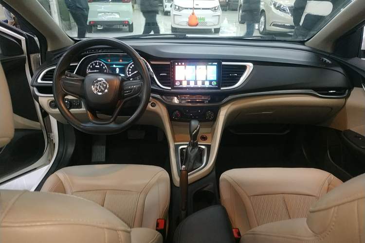 Used Buick GT 2017 15N Automatic Elite Version