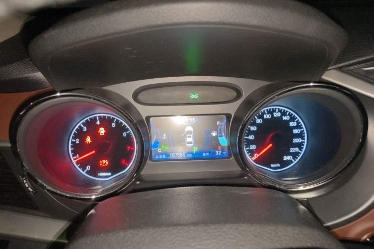 Used BYD G5 2014 1.5TID Automatic Flagship Model