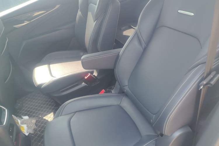 Used SAIC MAXUS G50 2020 1.5T Automatic Elite Edition
