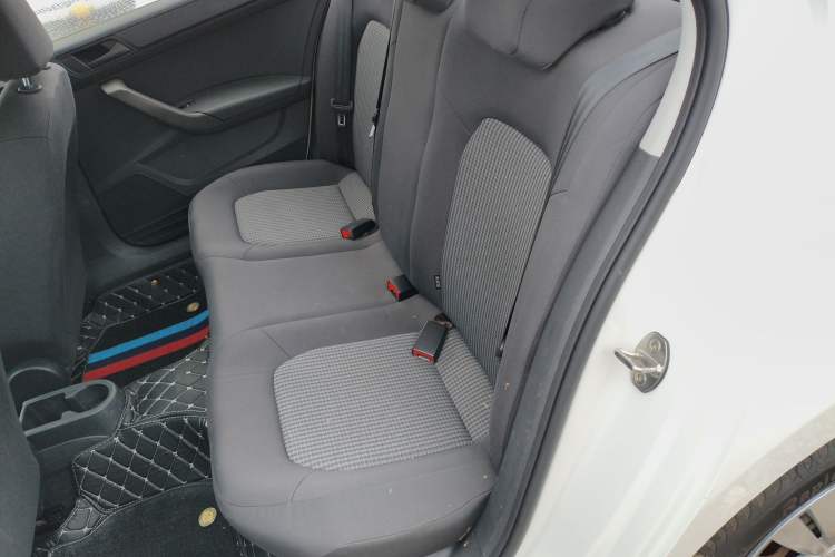 Used Volkswagen Santana 2016 1.4L Manual Fashion Edition
