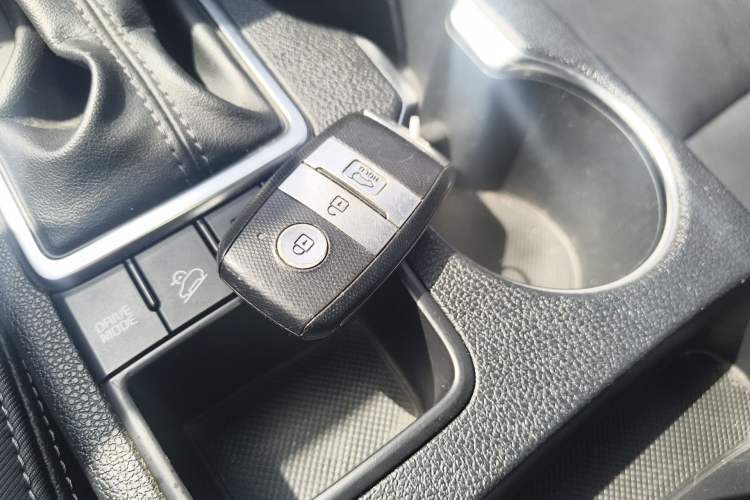 Used Kia KX5 2016 2.0L Automatic 2WD GLS