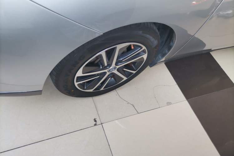 Used Venucia D60 2018 1.6L CVT Smart Connect Elite Edition