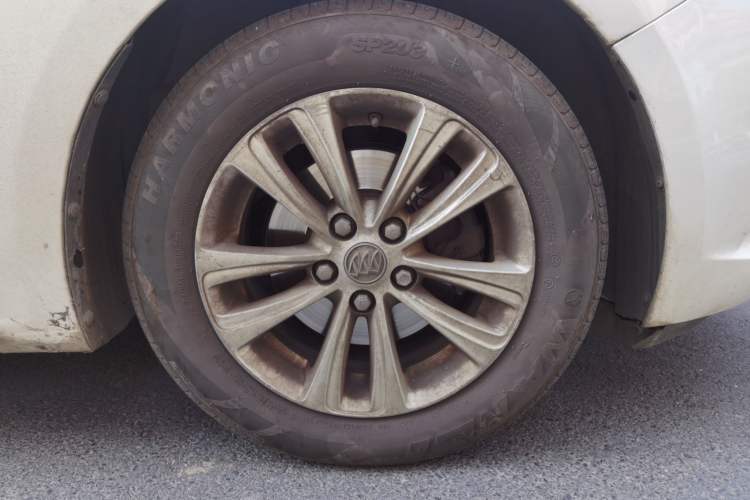 Used Buick GT 2015 15N Manual Entry-Level Trim
