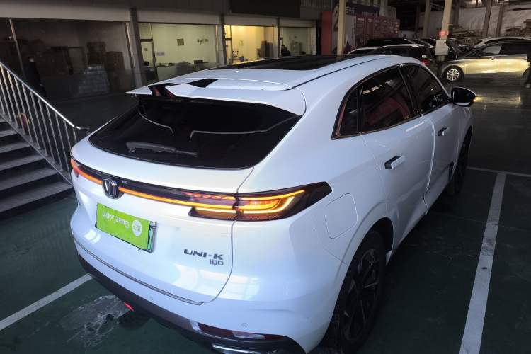 Used CHANGAN UNI-K iDD 2022 Blue Whale iDD 130km 1.5T Excellence Model Exterior 5