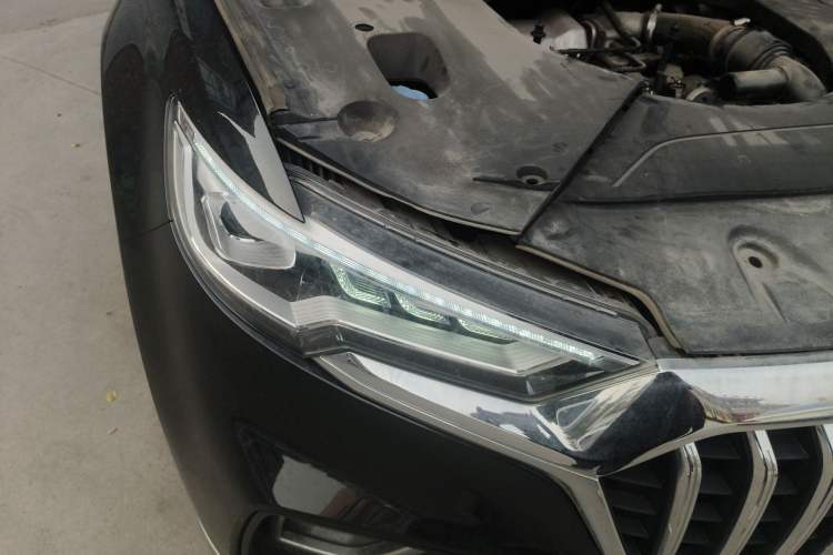 Used Hongqi HS5 2019 2.0T Smart Connect Flagship Edition Right Front Headlight