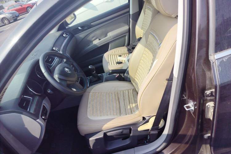 Used Skoda Superb 2013 1.4TSI Manual Shengshi Edition Left Front Seat