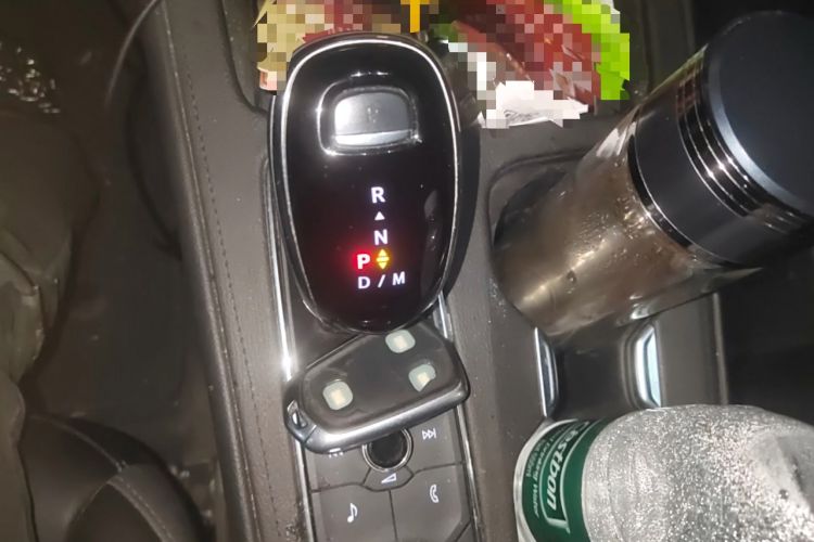 Used Cadillac XT4 2022 28T Two-Wheel Drive Fashion Edition Gear Lever