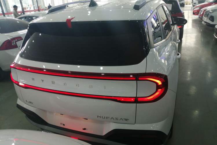 Used Hyundai ix35 2023 Musso 2.0L Deluxe Edition DLX