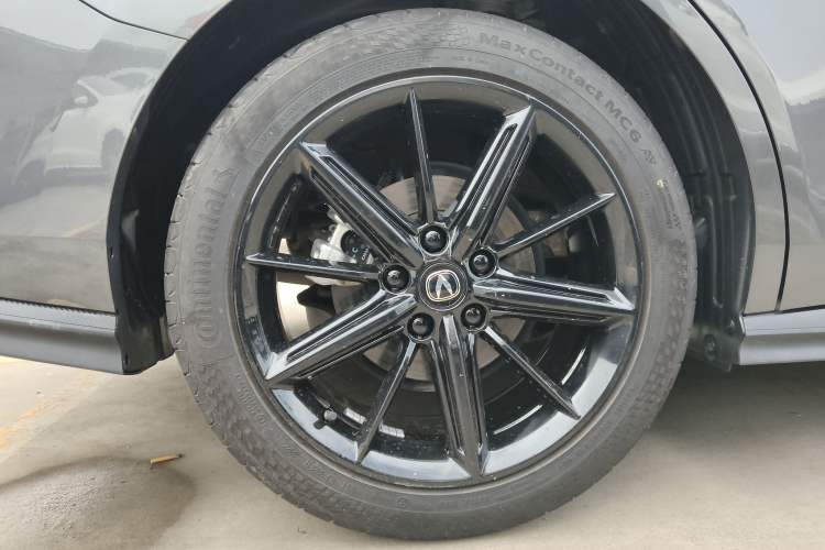 Used Changan UNI-V 2022 1.5T Prestige Version