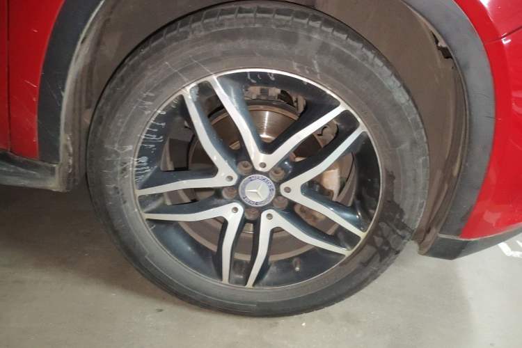 Used Mercedes-Benz GLA 2015 GLA 220 4MATIC Fashion Model
