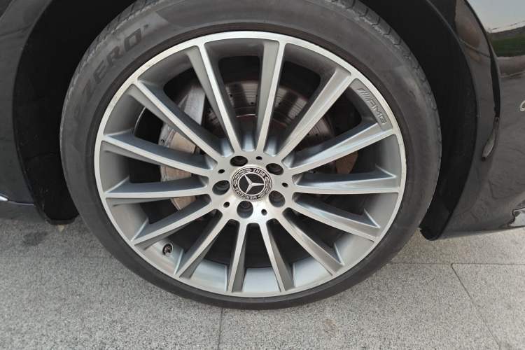 Used Mercedes-Benz S-Class 2018 S 320 L
